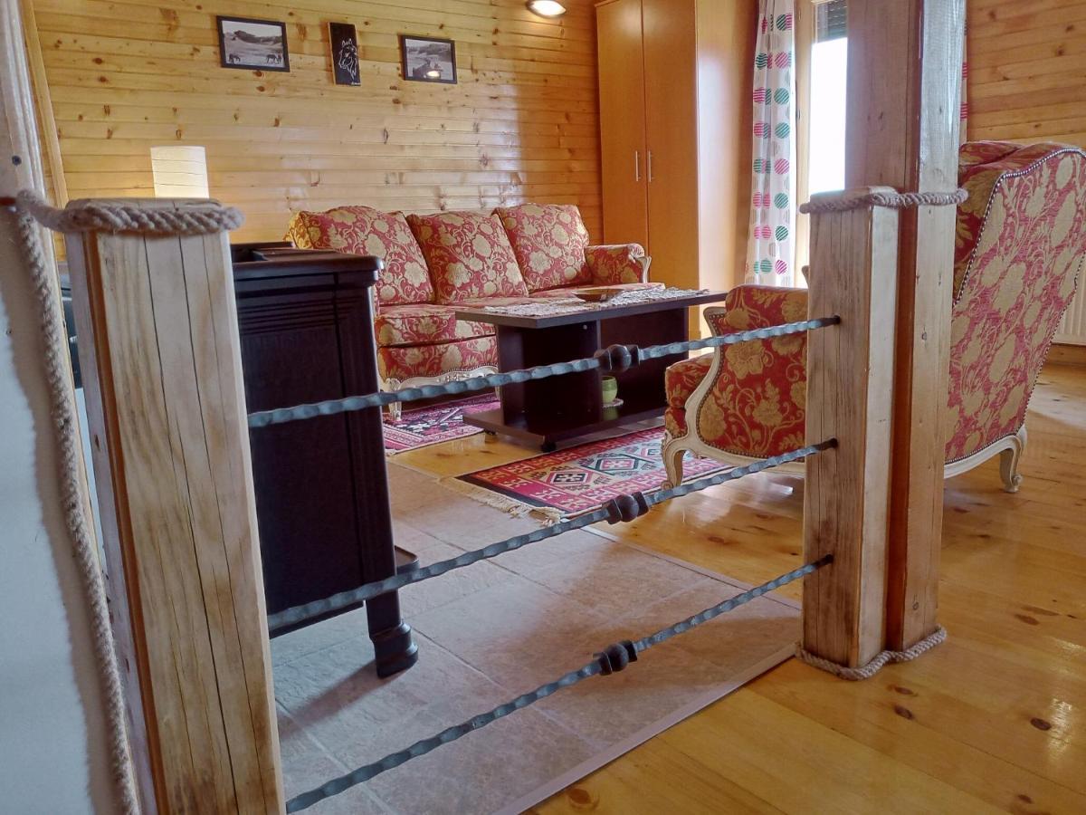 Boskovica Brvnare Pensionat Žabljak Exteriör bild